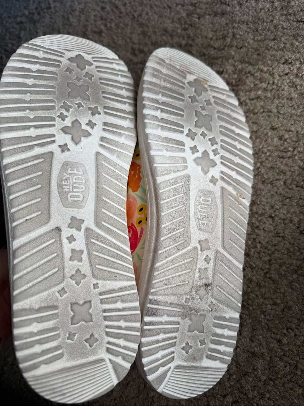 Women’s Hey Dude Floral Shoes 🌺 - Picture 3 of 4